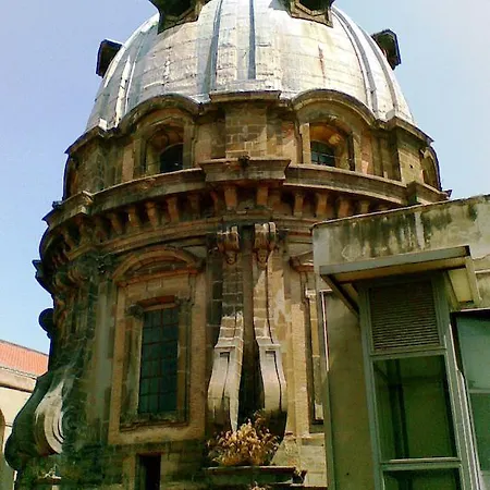 Al Duomo Di Nápoles