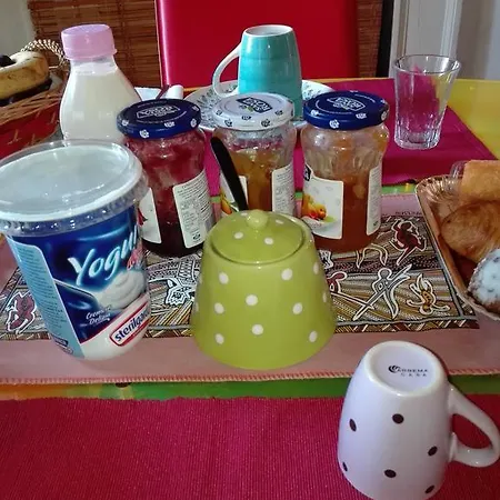 Alojamento de Acomodação e Pequeno-almoço Al Duomo Di *